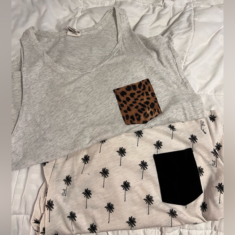 Pink tank top bundle